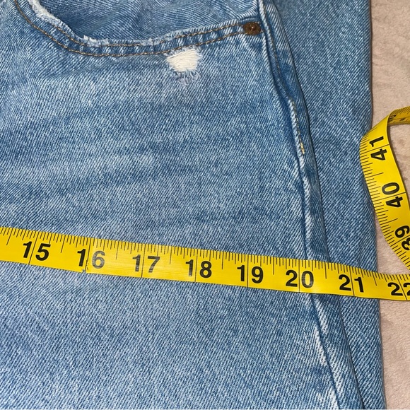 Levi’s 501 distressed high rise jean W32/L25 1/2 - Picture 12 of 14